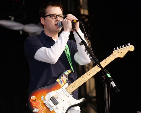 rivers cuomo equipment