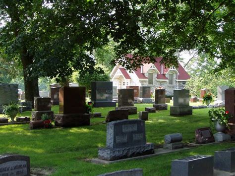 riverside cemetery charles city iowa