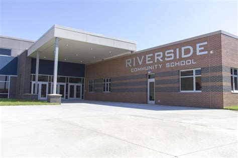 riverside high school iowa