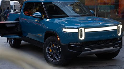 rivian stock ipo shares price today