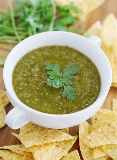 roasted hatch green chile salsa