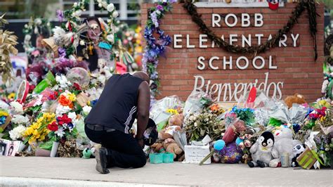 rob elementary school shooter injured