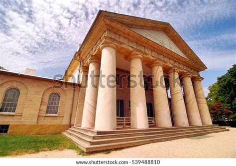 Robert E Lee Plantation