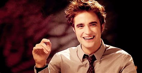 robert pattinson gif hunt