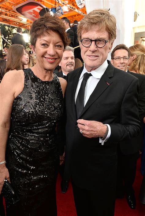 robert redford height and spouse