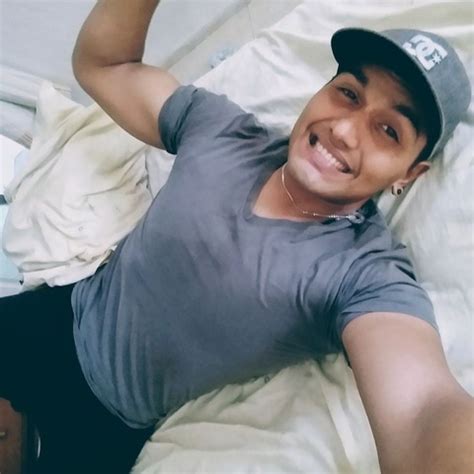 robert sarah onlyfans