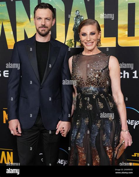 Unveiling Robin Gadsby's Impact: A Story of Bold Entertainment