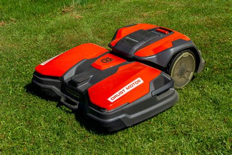 Robotic Lawn Mower Without Perimeter Wire
