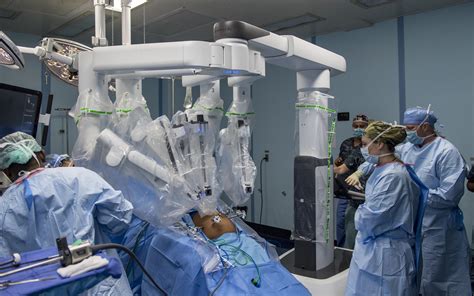 robotic surgery in hospitals