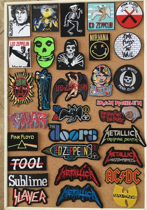 Rock 'N' Roll Embroidered Patch Music Badge Iron On / Sew On Clothes