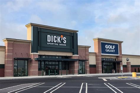rogers sporting goods store locations