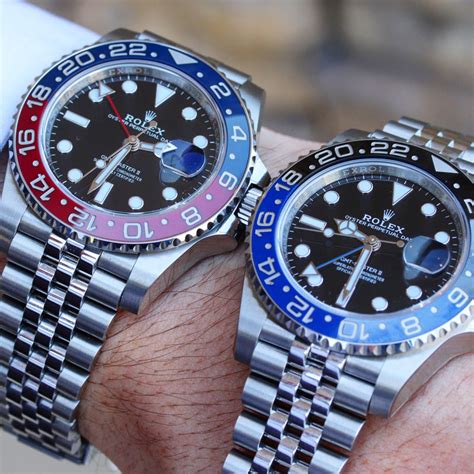 rolex gmt batman vs. rolex gmt pepsi