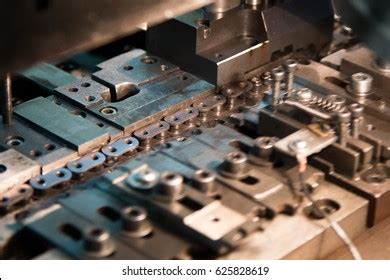 Roller Chain Manufacturing