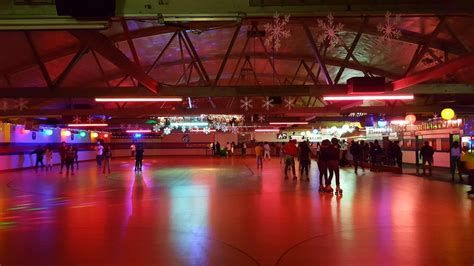 roller rinks in illinois