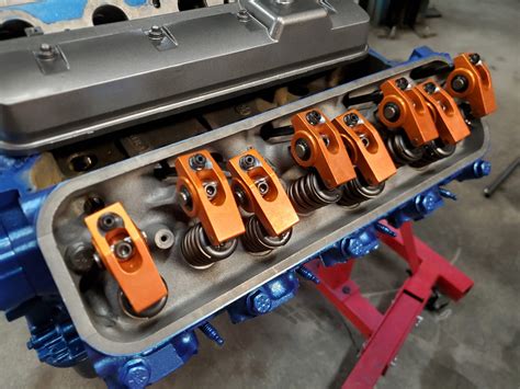 Roller Rockers Making Noise