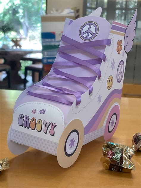 Roller Skate Favor Box