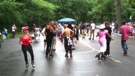 Rolling Skate Central Park