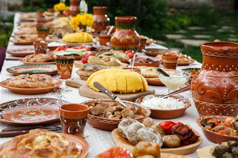 romanian traditional food