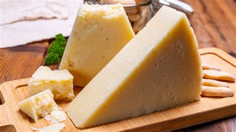 romano cheese taste