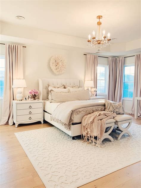 Modern And Romantic Master Bedroom Design Ideas 19 TRENDYHOMY