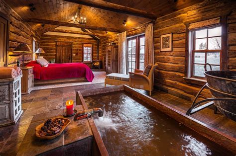 Romantic Cabin Getaways to Ignite Love and Adventure