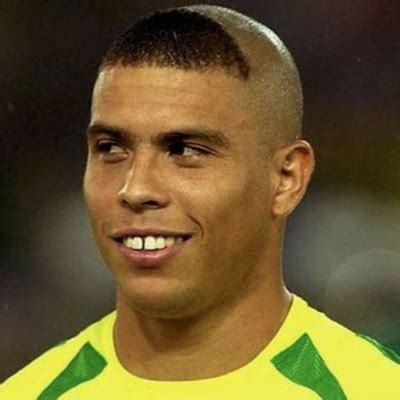 ronaldo nazario 2002 haircut