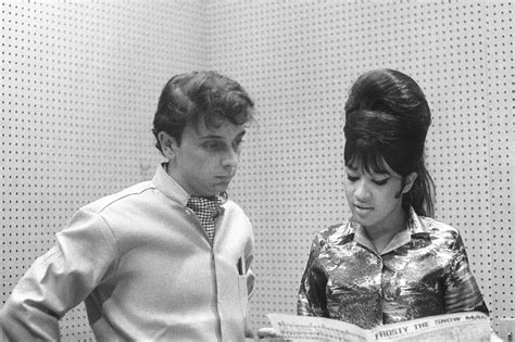 ronnie spector and phil