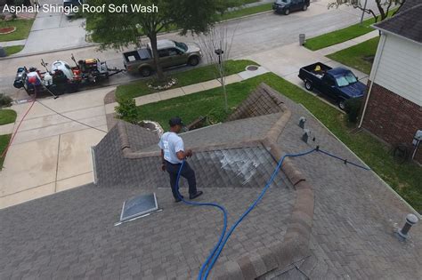 roof cleaning houston tx