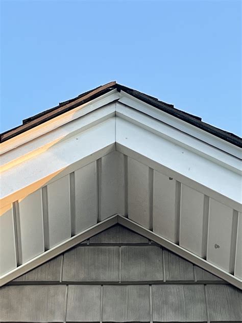 Roof Peak Joint