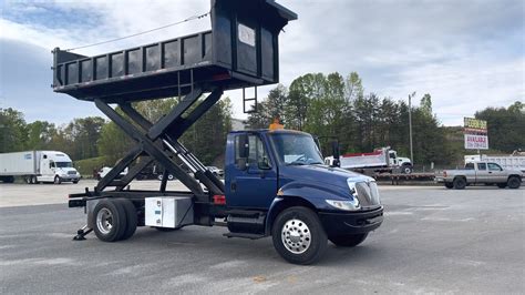 Finding The Best Roofing Scissor Lift Dump Truck For Sale In The United States
