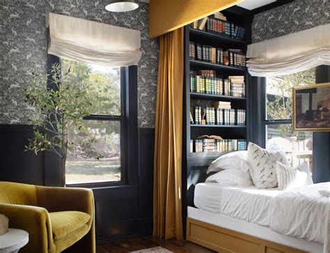 Stylish Bedroom Design For Teenager With Multifunctional