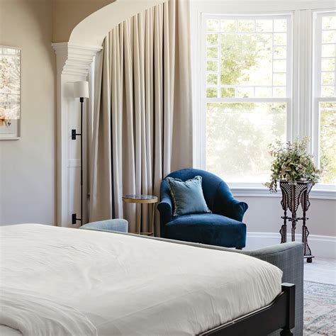 About Room With A View Dates Viral