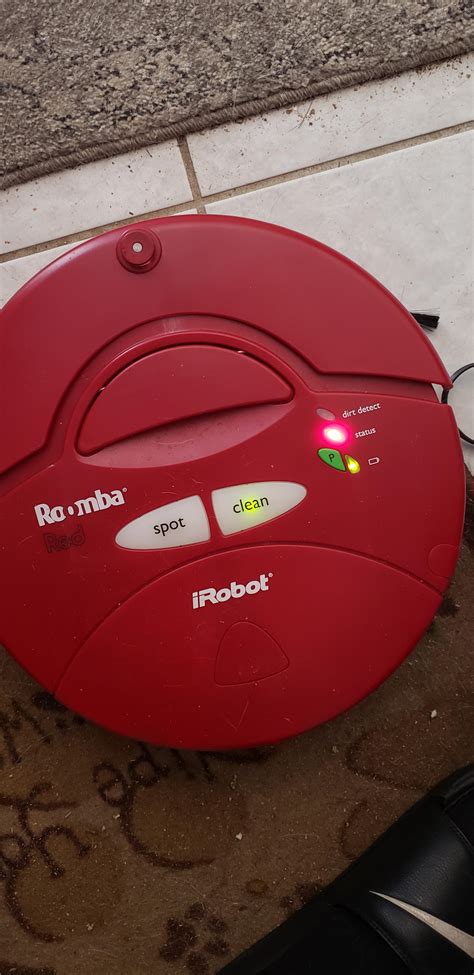 roomba red circle light