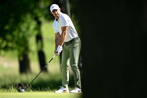 rory mcilroy's tee time today