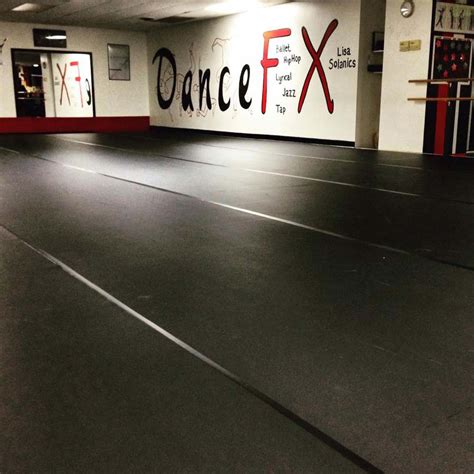 Rock Your Next Event with Roscoe Dance Floor – Get The Best Party Atmosphere Now!