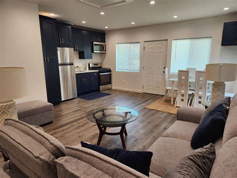 Roscoe Junction Apartments