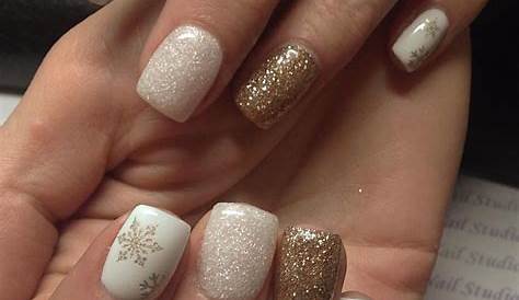 Rose Gold And White Christmas Nails Nail Decorations Elegant Glitter Nail Art