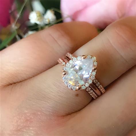 Rose Gold Teardrop Engagement Ring