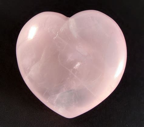 Unlock the Power of Rose Quartz Gem Benefits