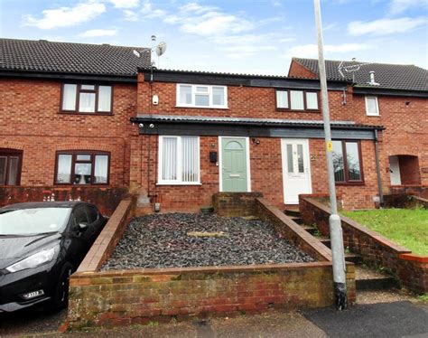 Rosebay Close