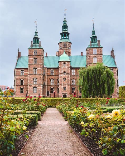 rosenborg palace hours