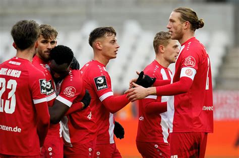 rot weiss essen live