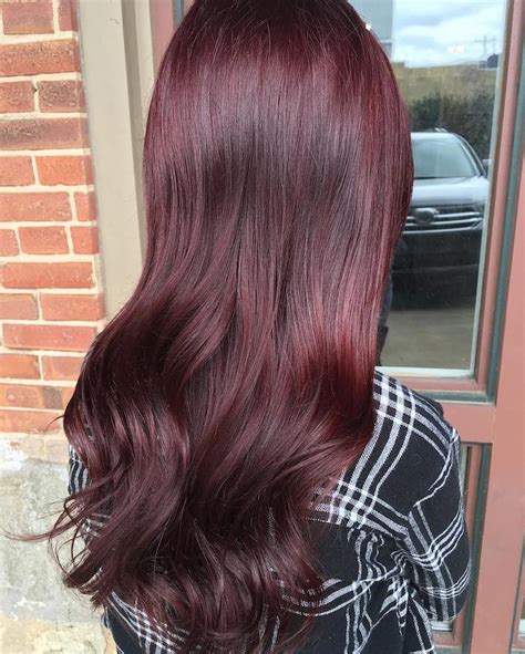 1001 idées pour obtenir la couleur de cheveux rouge bordeaux