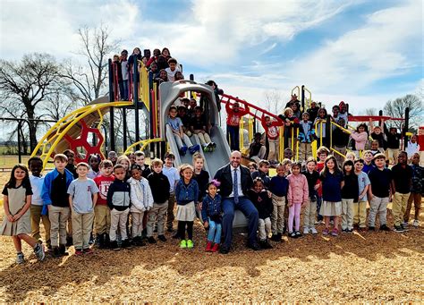 Rougon Elementary School