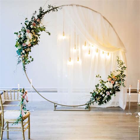 Round Arch Floral