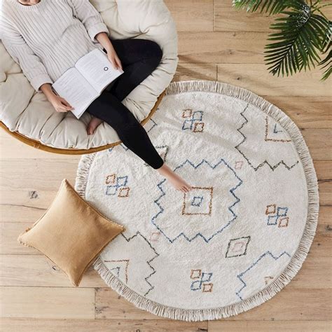 Round Aztec Rug