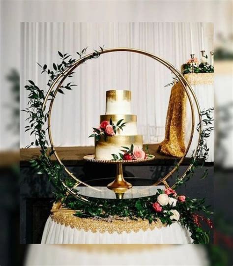 Round Cake Stand For Wedding