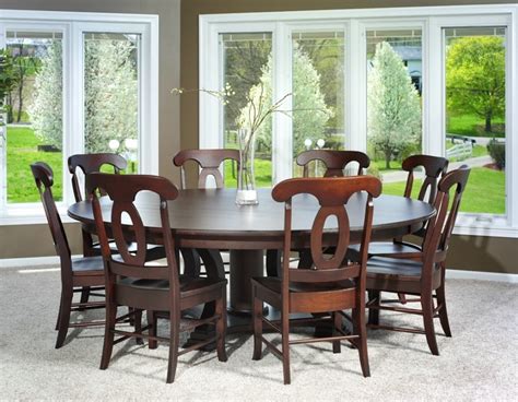 Round Dining Table With 8 Chairs