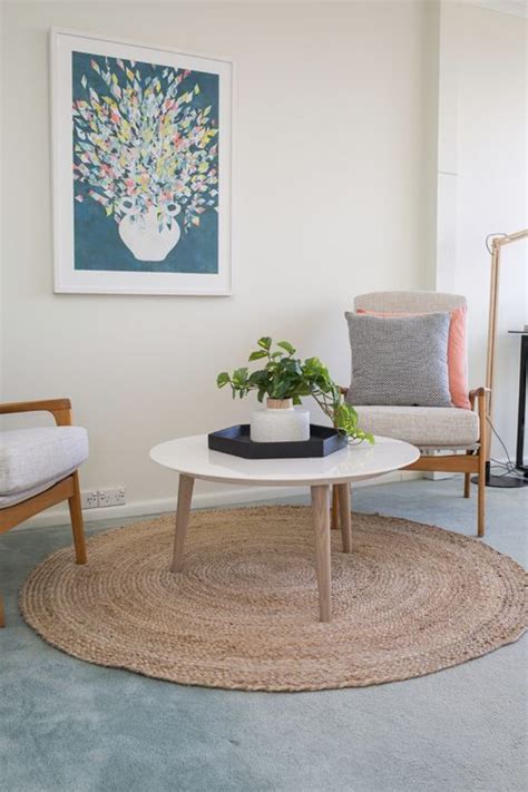 Round Rug For Coffee Table