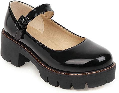 round toe mary janes